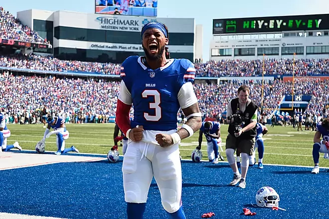 Damar Hamlin recibió el apoyo de amigos y rivales en su espectacular regreso a los emparrillados